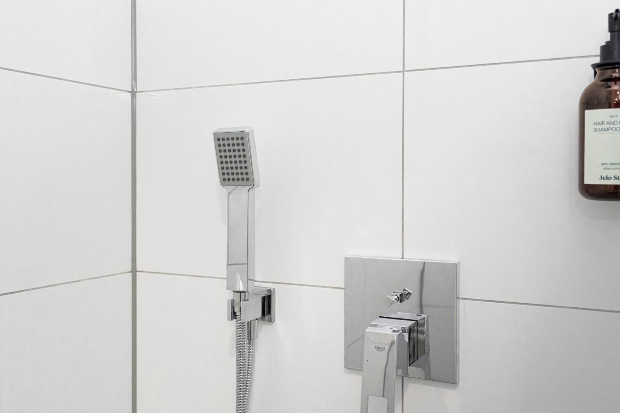 Apartment Im Herzen Von Kreuzberg - Perfekt Gelegen Fuer Bis Zu 8 Personen *